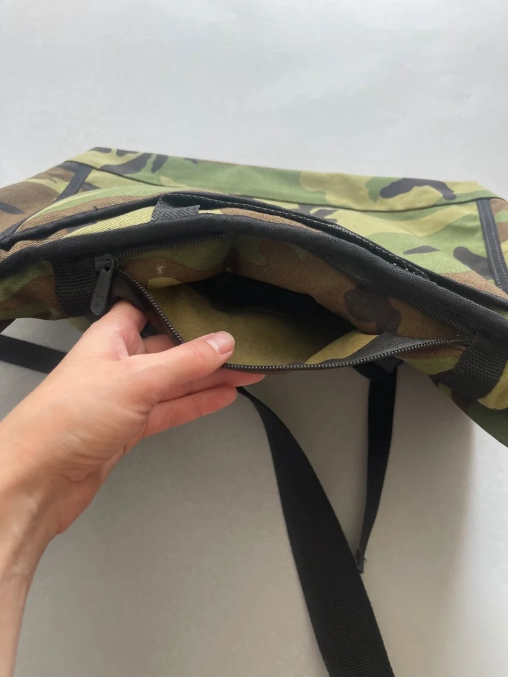 Vintage Manhattan Portage Camo Messenger Bag Cordura Military Shoulder Bag